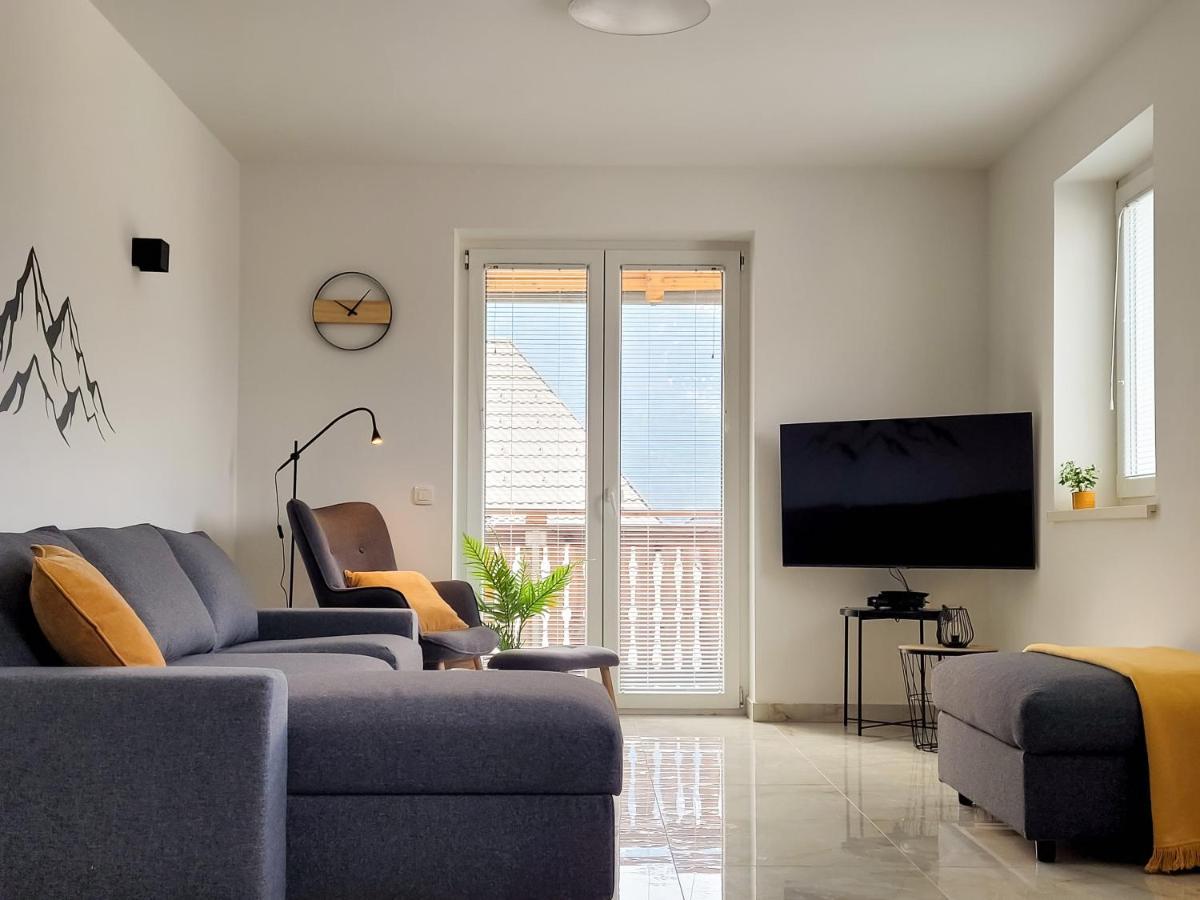 Apartments Julian Experience Rateče Extérieur photo